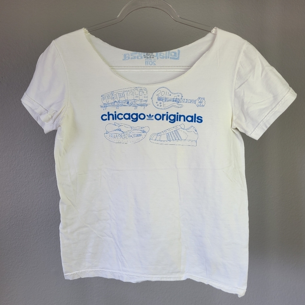 LOLLAPALOOZA // music festival concert tee tshirt 2011 Chicago originals adidas